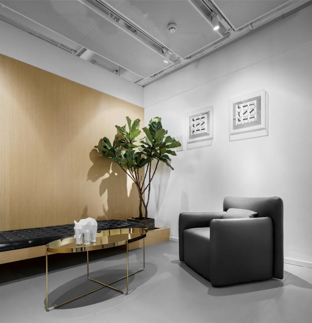 "禾"字为主题的金融公司办公室设计-15