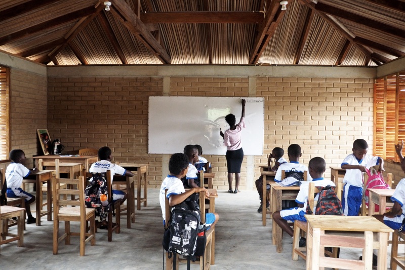 加纳达芒社区学校-5
