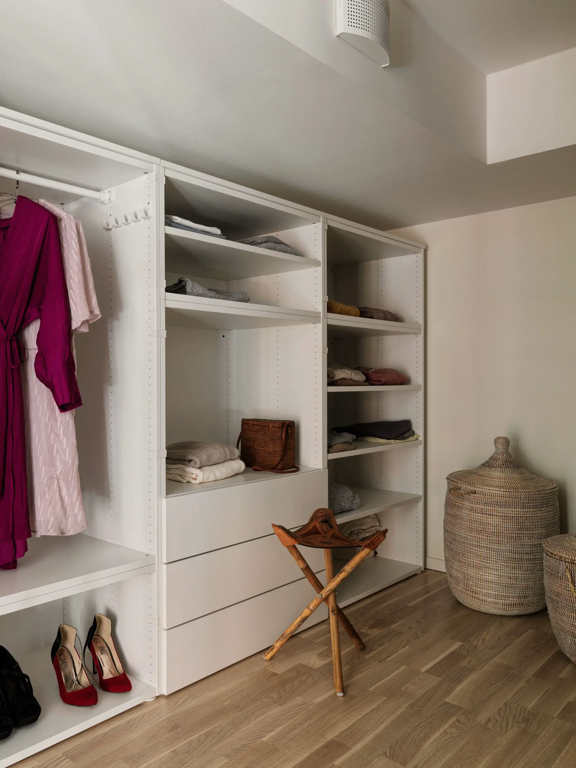 瑞典工业风迷你复式小 loft，绿色点缀完美空间-19