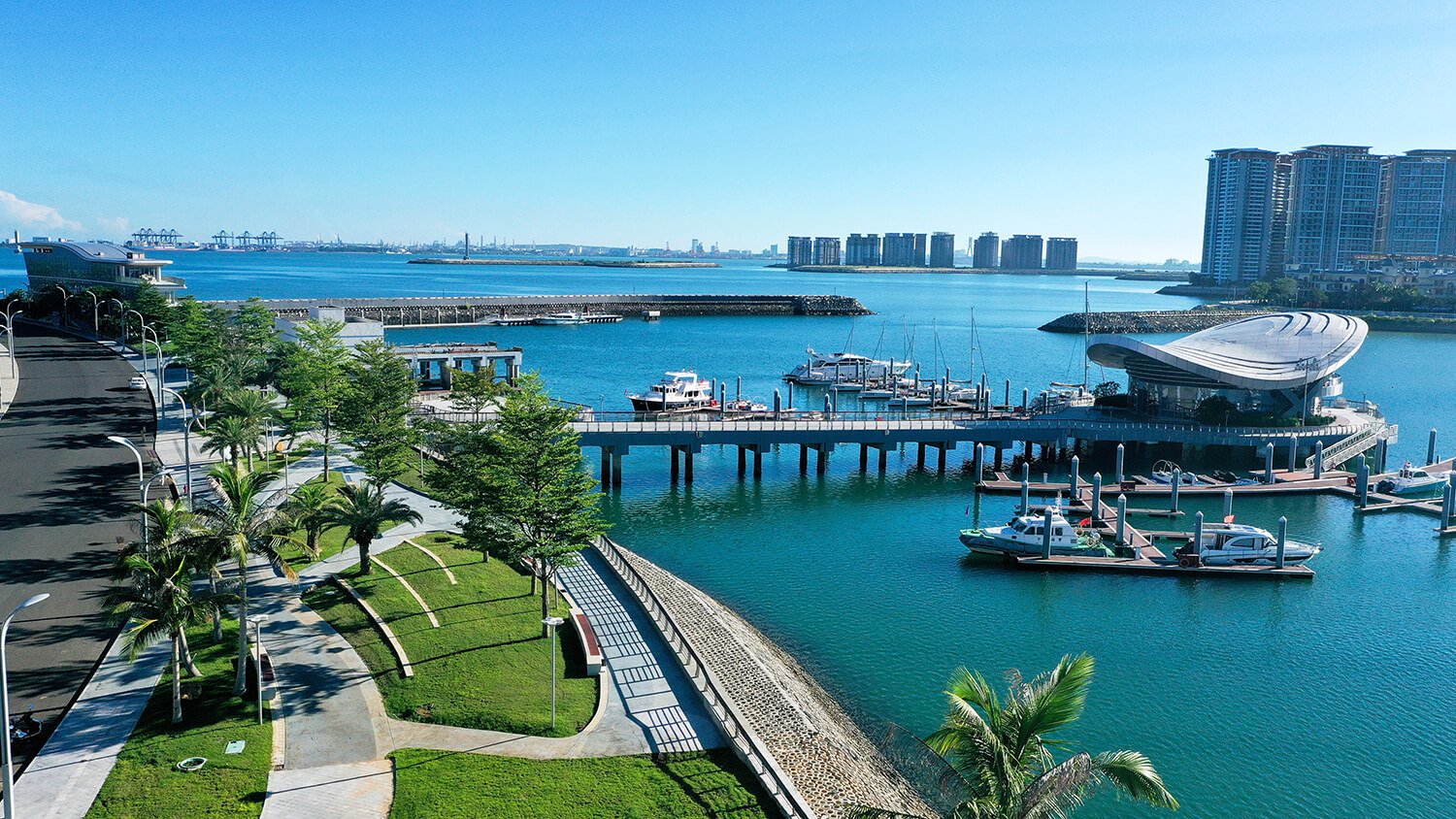 NDA Group | Hainan Sea Flower Yacht Club and Marina Commercial Promenade - EN-3