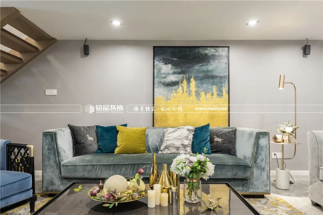 轻奢 Loft“偷”空间，设计师黄婷的层高逆袭-26