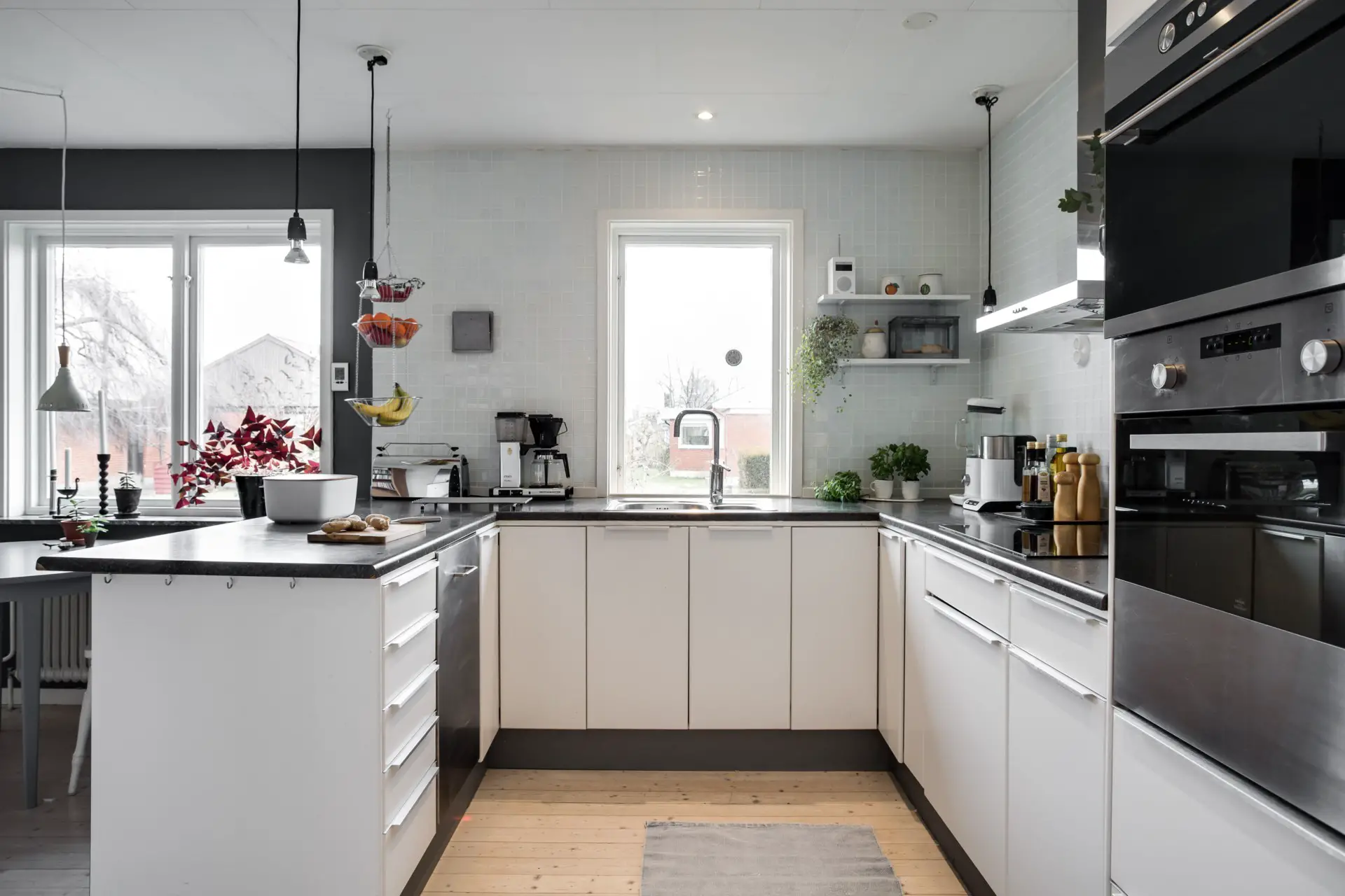 北欧禅意 | 瑞典 204m²神秘住宅设计-6