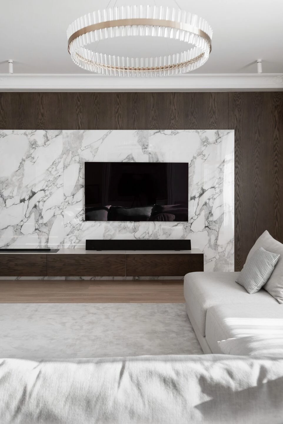 Philosophy of moderation neoclassical apartment-36