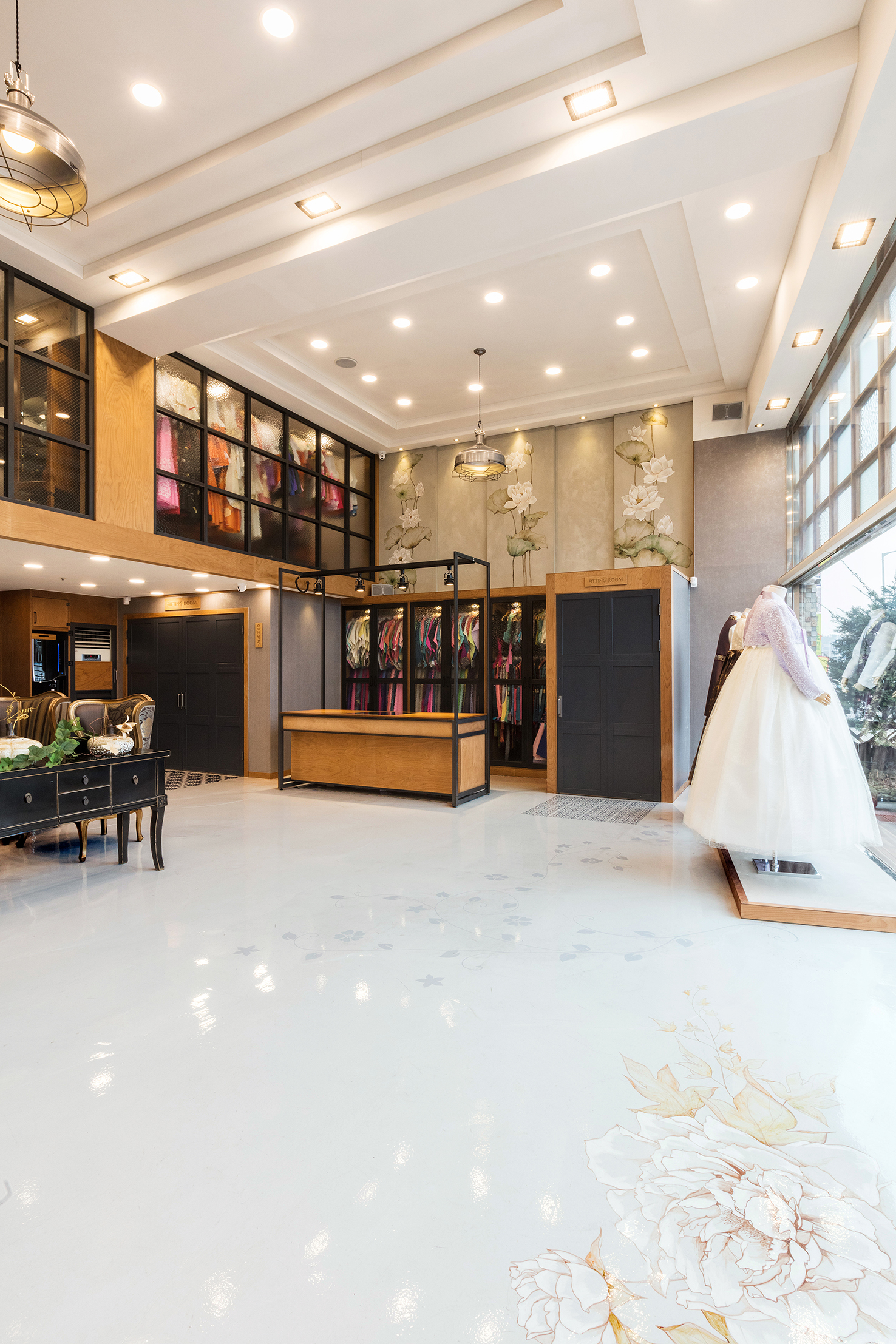 50 坪韩服专卖店 高雅精致空间设计-5