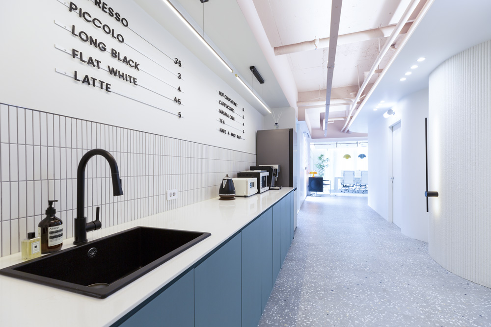 SHOWKET 办公室&工作室 | 74 平的极简咖啡馆式设计-11