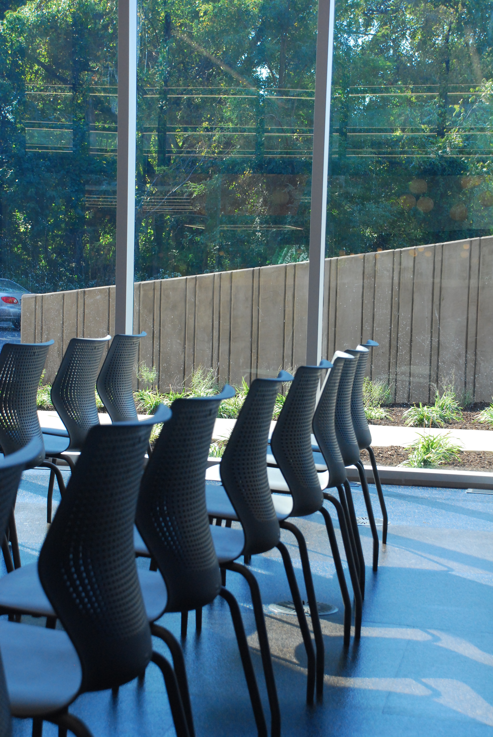 Louisville Free Public Library Southwest / JRA Architects + MSR-39