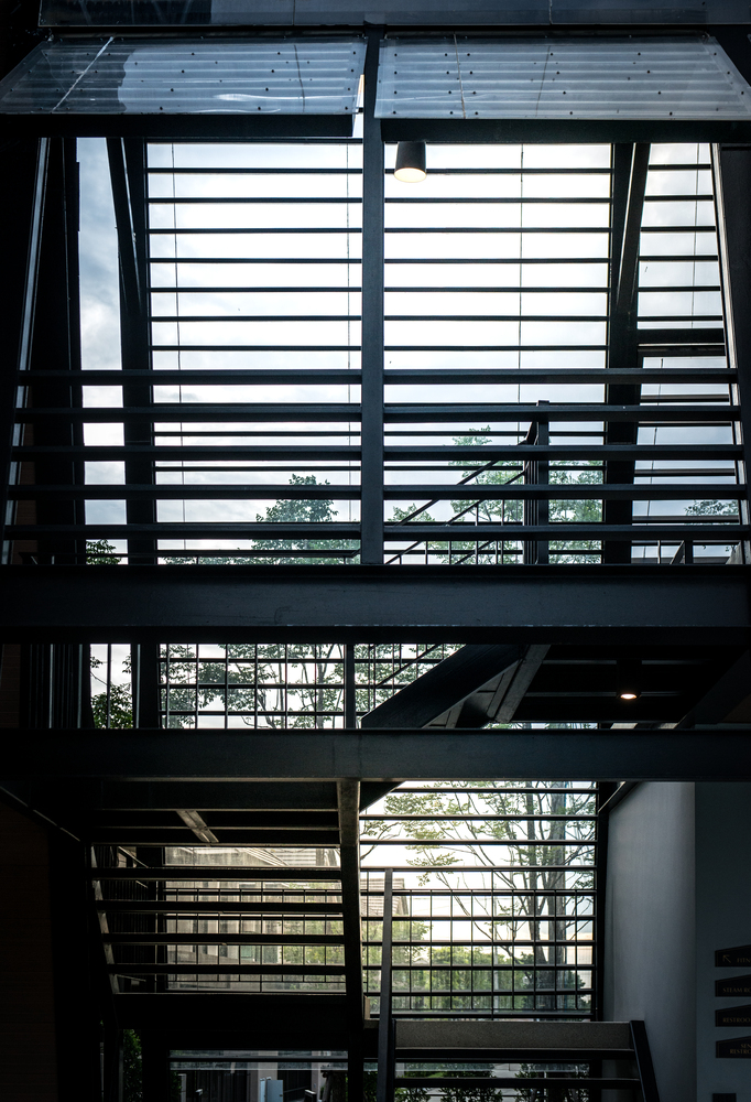 曼谷大道 Clubhouse，三角形的有机建筑美学-43