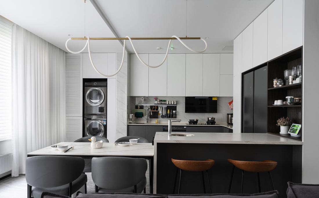 平层温馨现代极简风-44