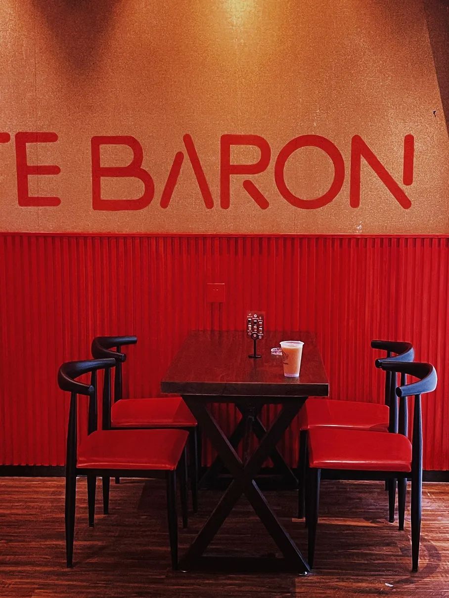 红男爵啤酒屋丨中国南京丨南京此外设计-21