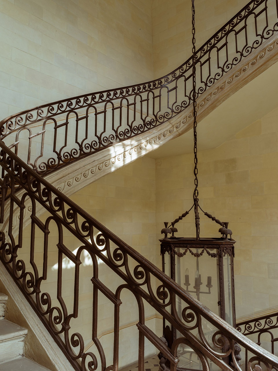 巴黎 Hallwyll 酒店,复古折衷主义室内设计魅力-39