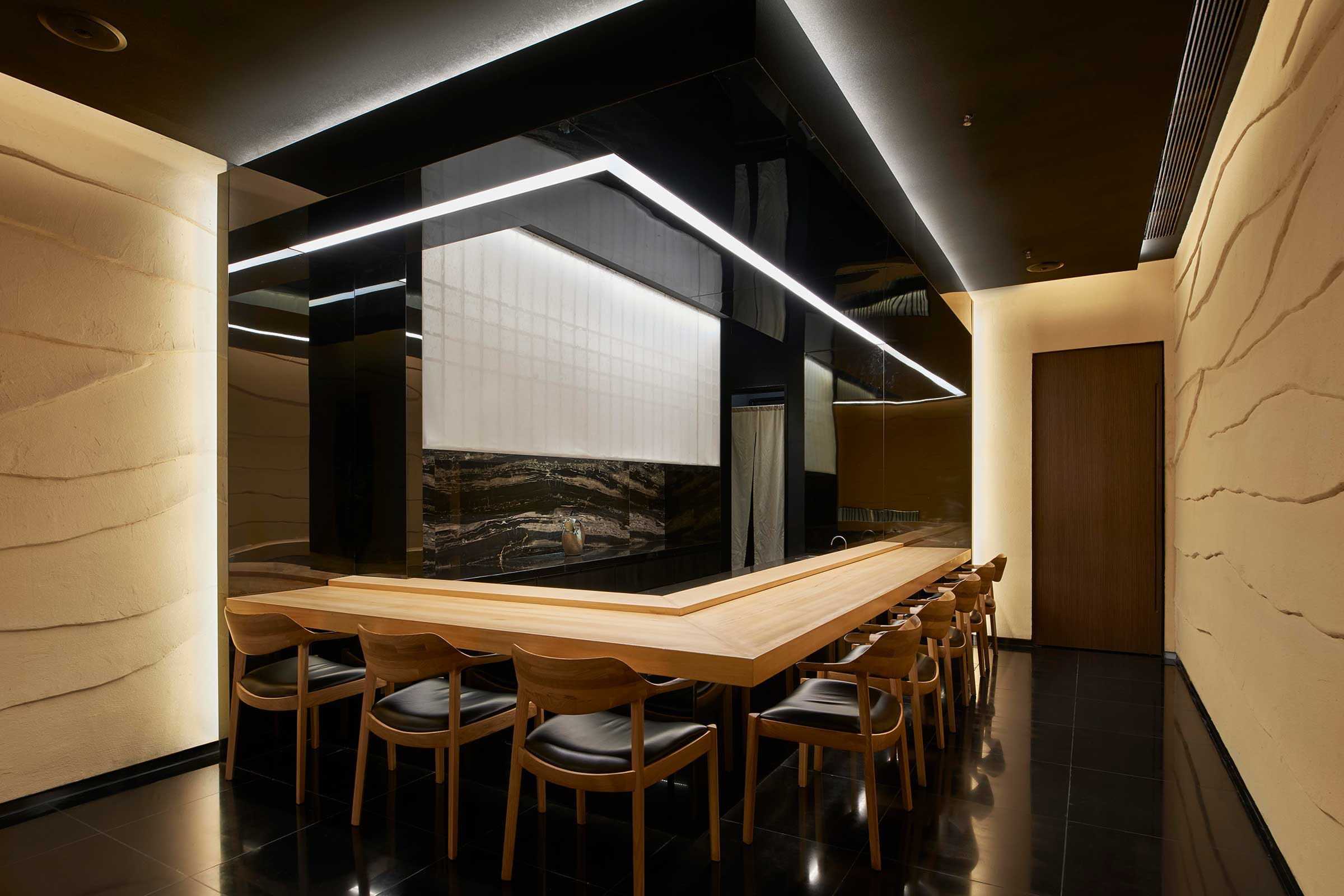 SORA Offers Bold Design and Traditional Japanese Influences  — Design Anthology-7