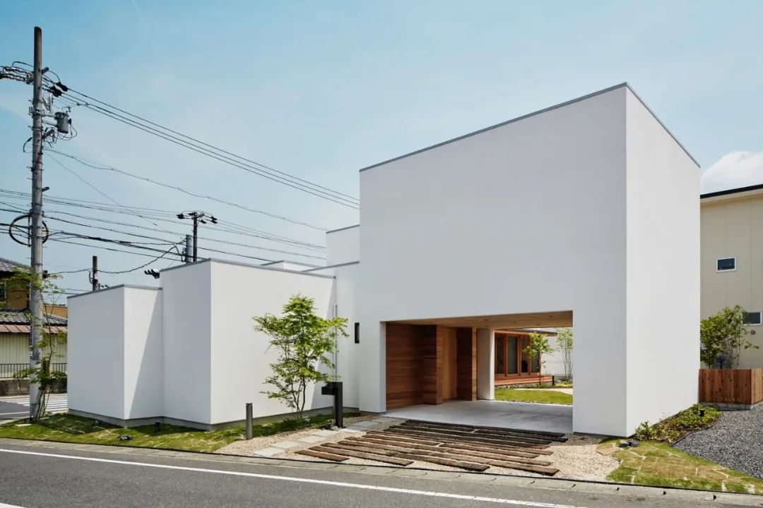 日本岐阜县 171 平米一户建 | L 型布局打造城市花园住宅-7