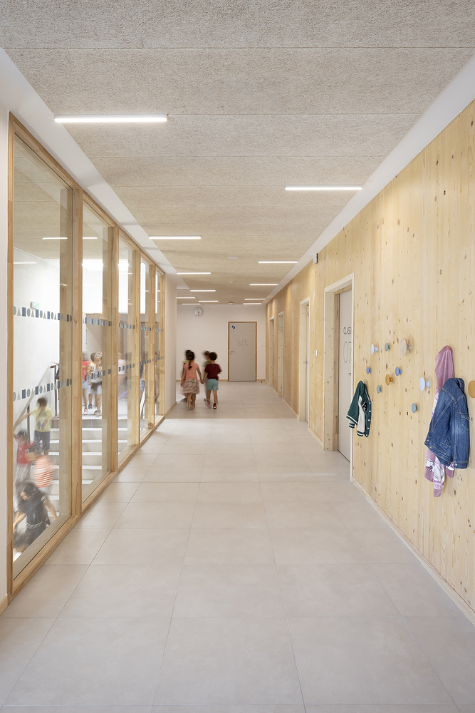 雅克·希拉克学校与体育馆-21