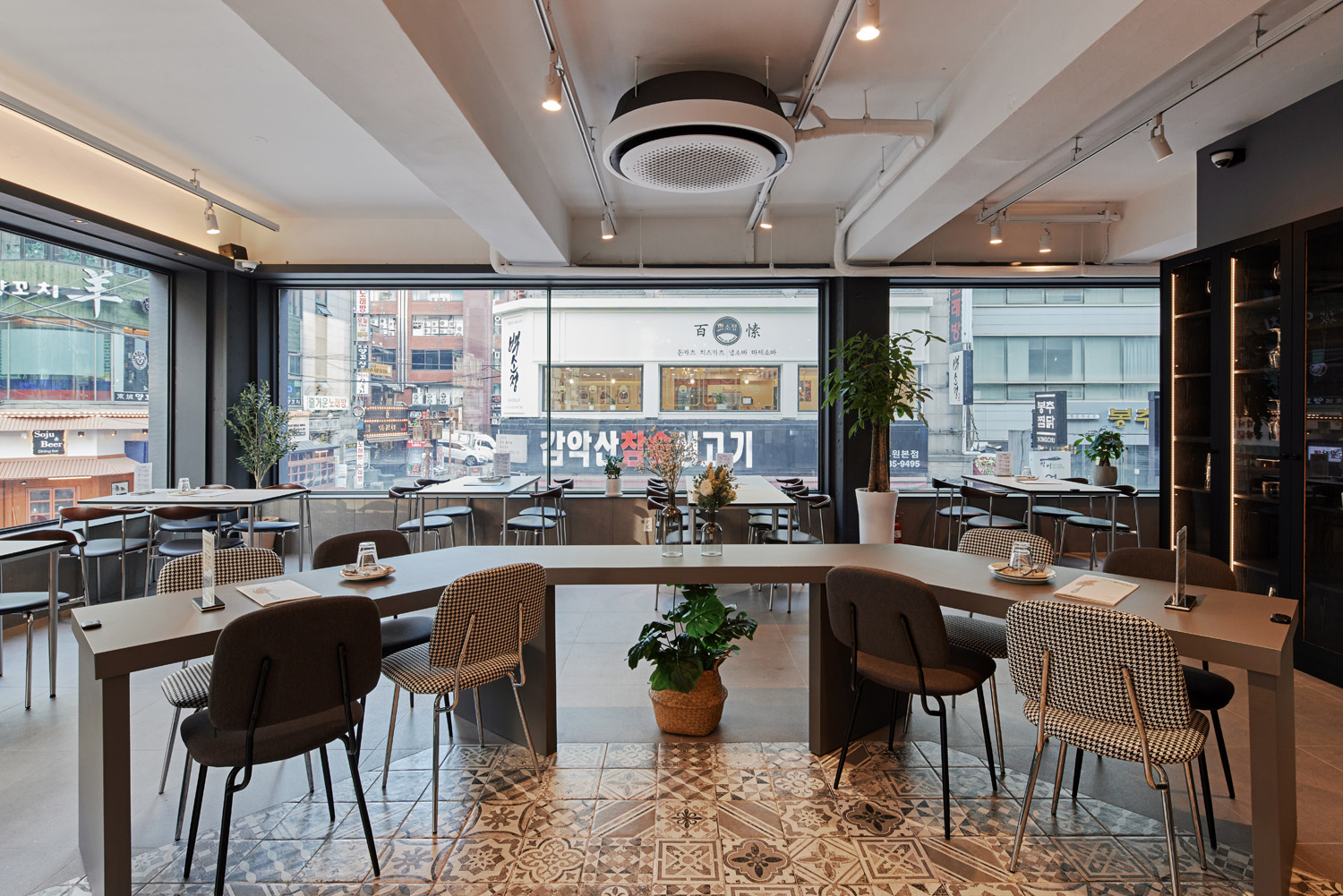 现代高级餐厅设计典范-6