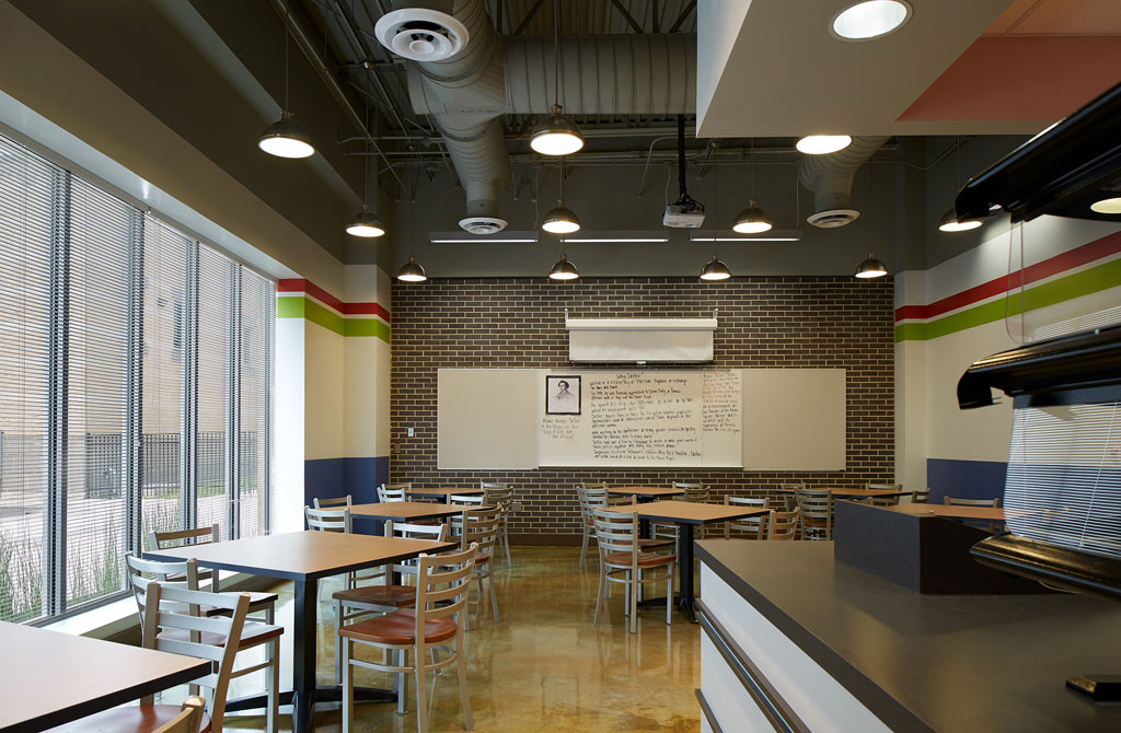 山姆休斯顿高中改造项目丨United StatesHouston丨KAI-15