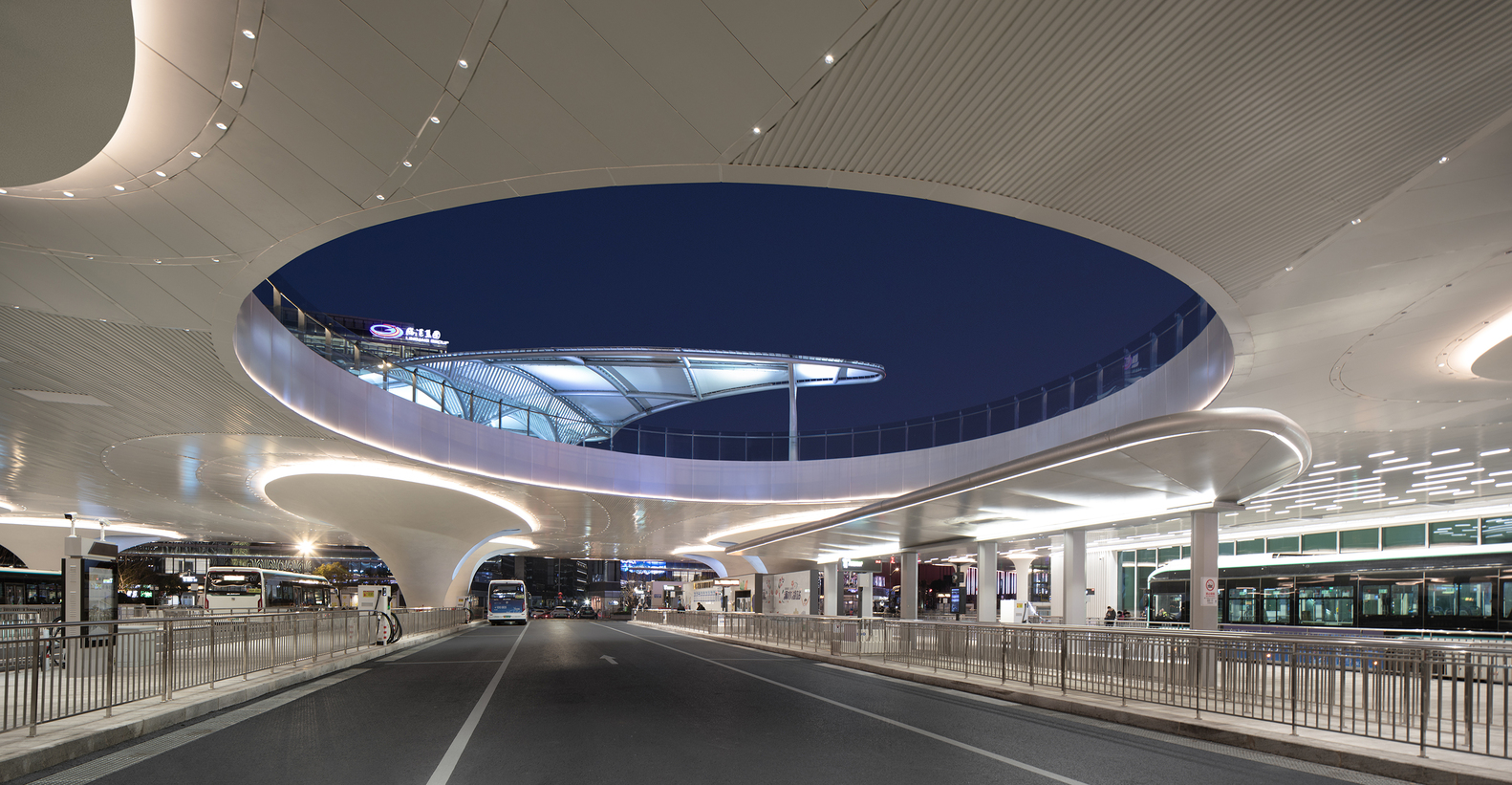 滴水湖地铁站枢纽改建工程丨中国上海丨上海中房建筑设计-27