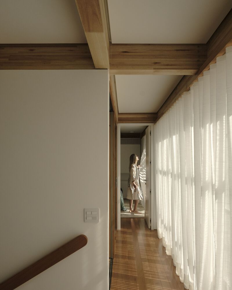 湖畔白色别墅丨巴西南里奥格兰德-18