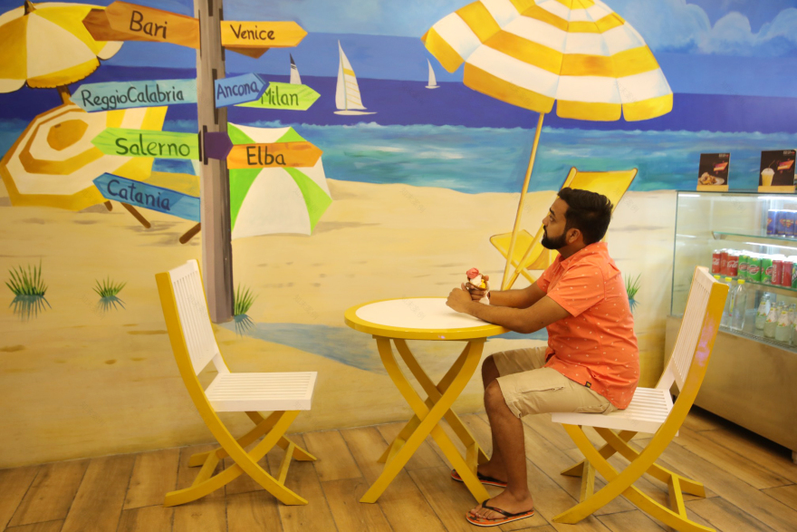 ICE CREAM PARLOUR 冰淇淋店-12