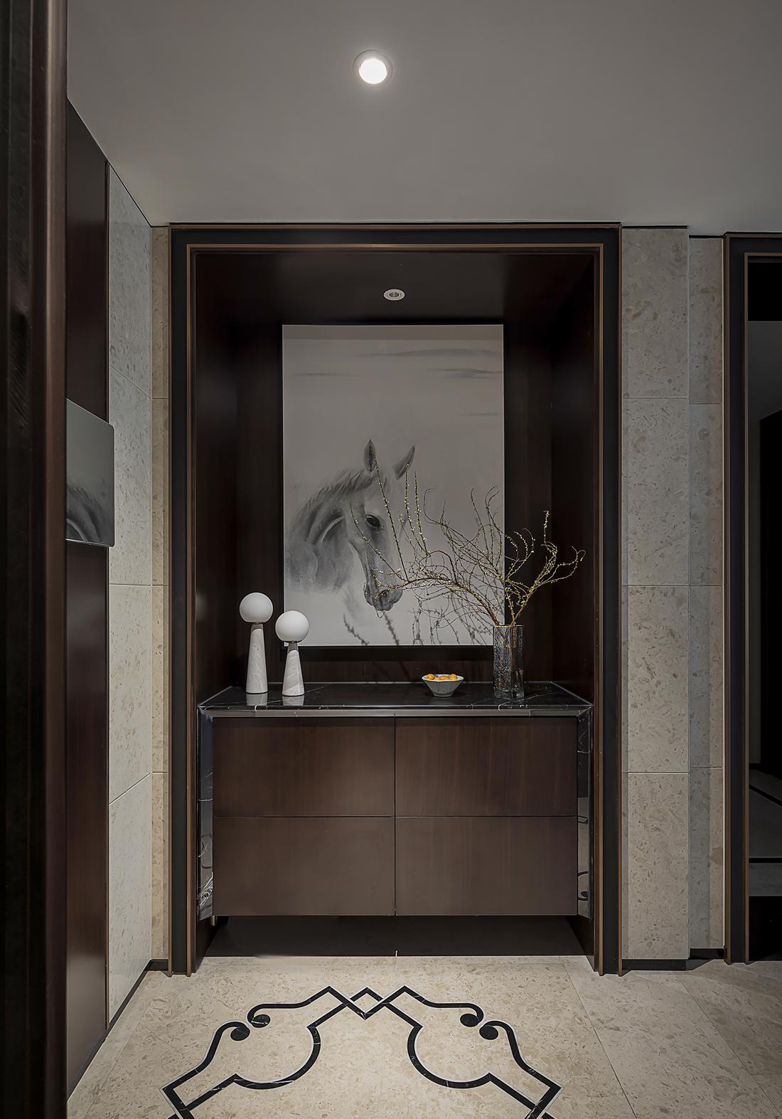 轻奢优雅的黑胡桃空间艺术-0