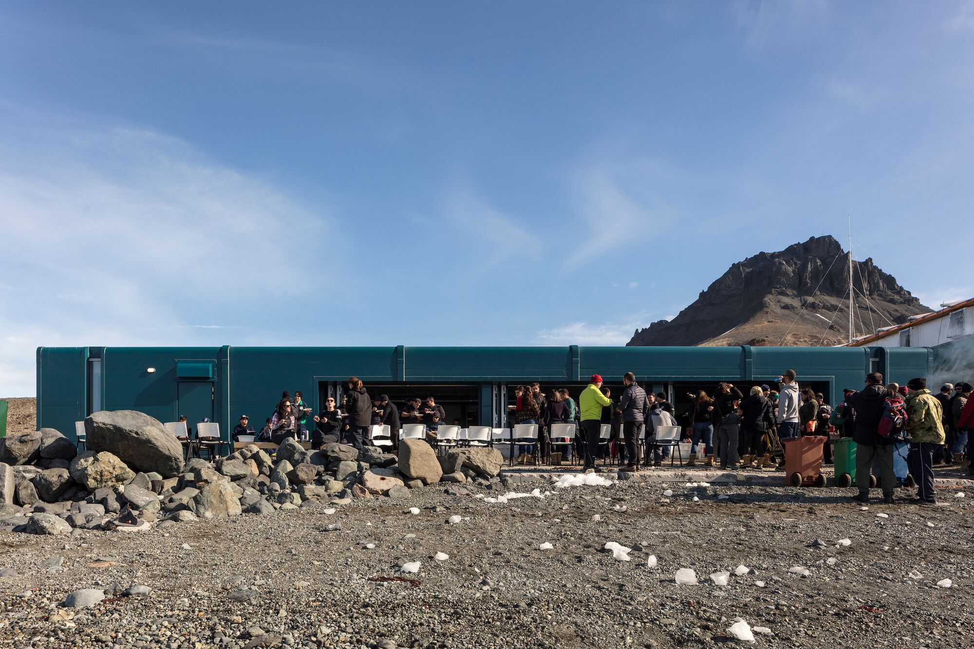 Comandante Ferraz Antarctic Station / Studio 41-55