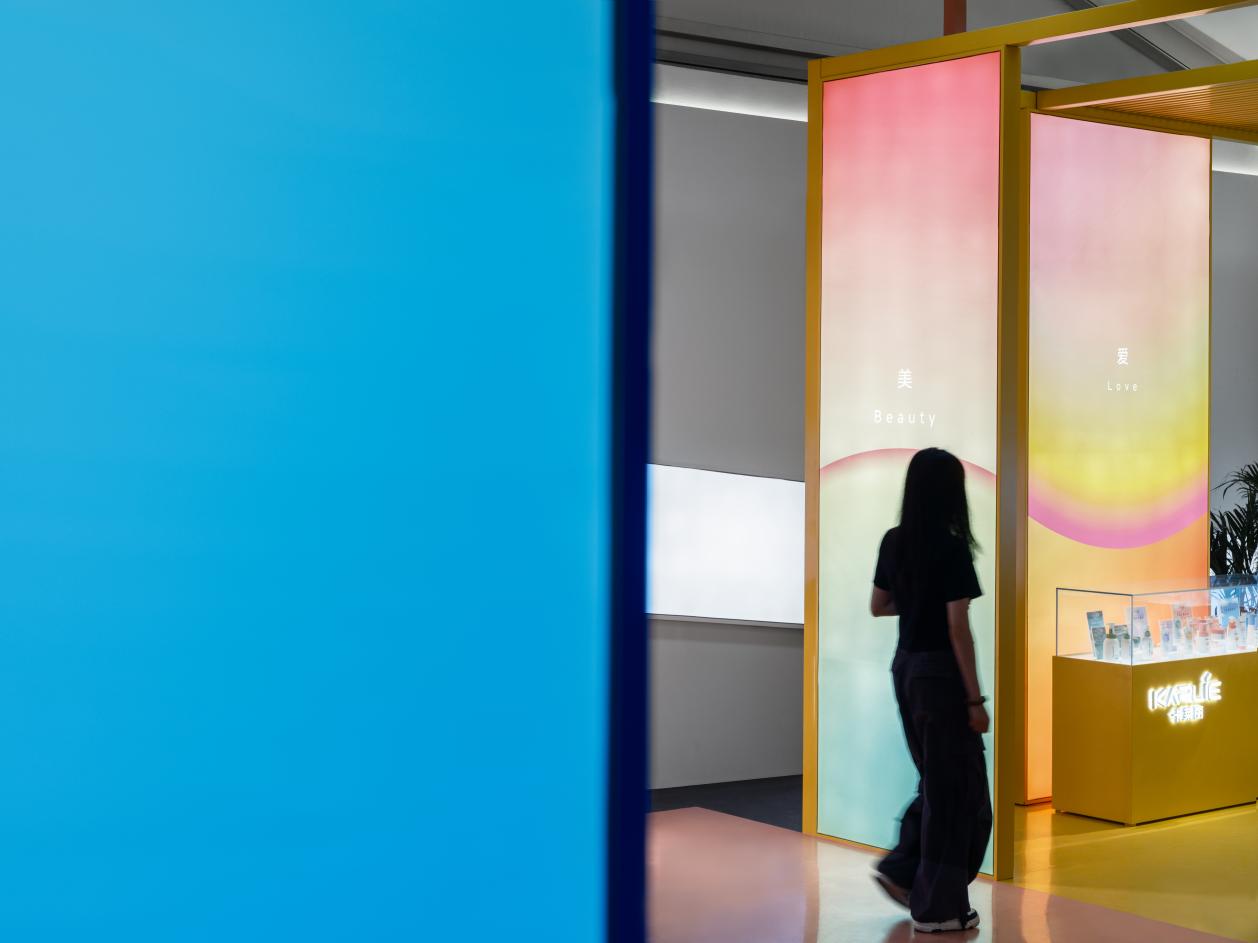 第27届CBE美博会克劳丽展馆空间设计-6