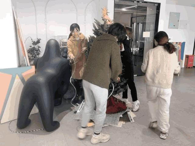 唯想圣诞树诞生记 | 甲方送礼的惊喜设计之旅-51