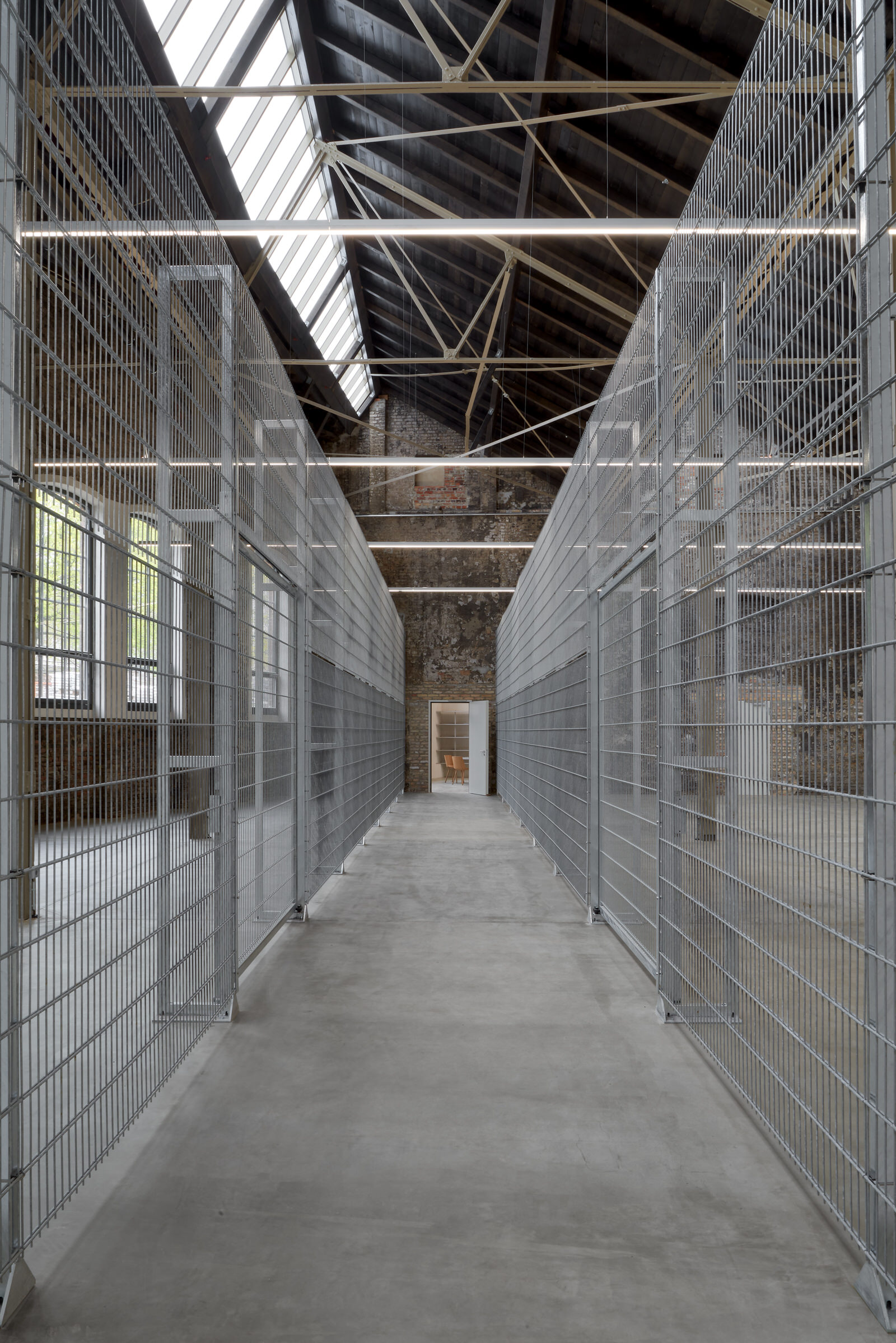 柏林 Mehdi Chouakri 画廊丨德国柏林丨Philipp Mainzer-13