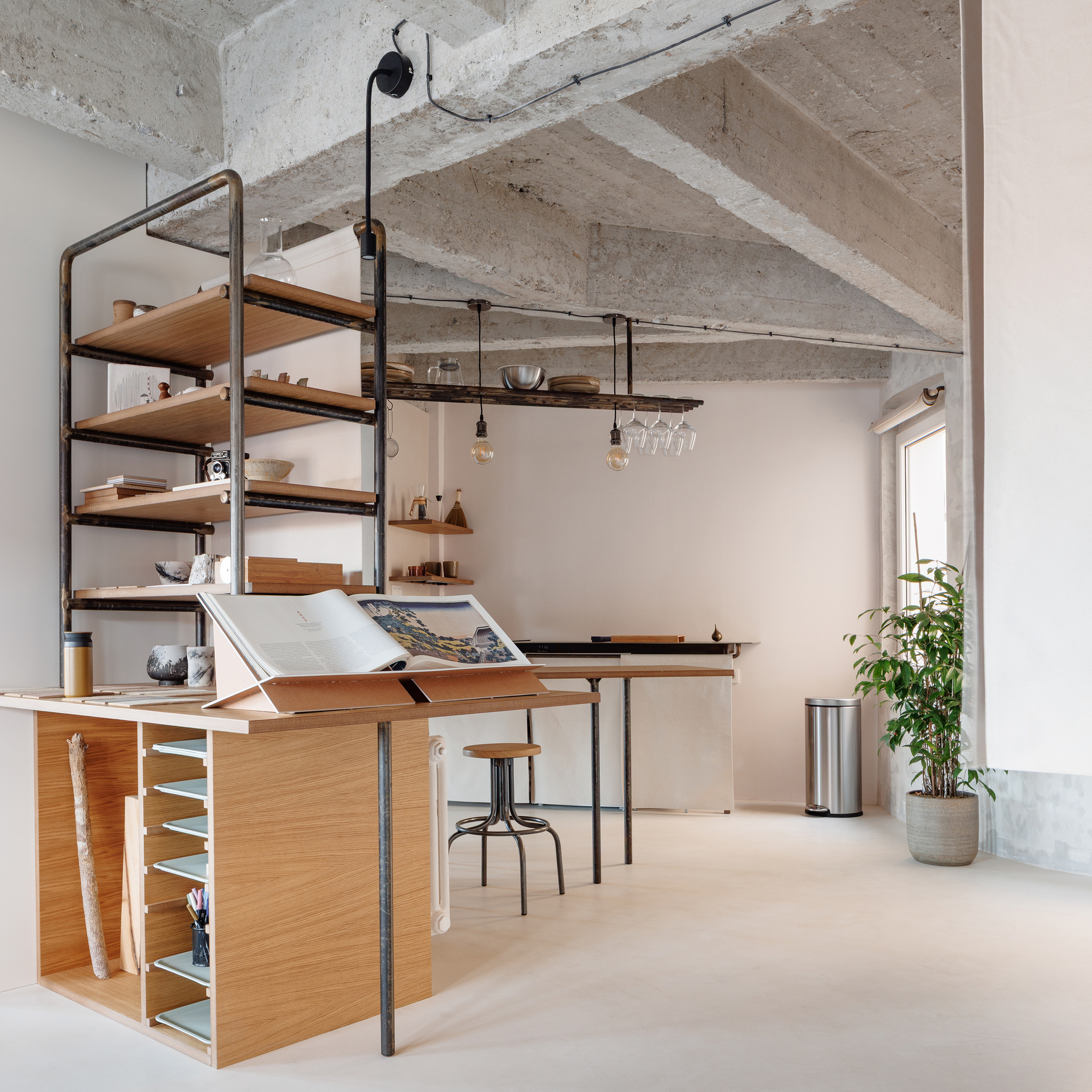 Apartment Conversion into a Creative Studio / alchitekt-30
