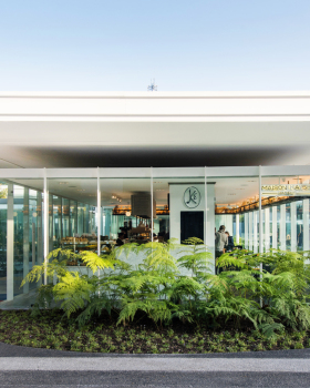 Azteca Pavilion Dining Room + Market / a|911
