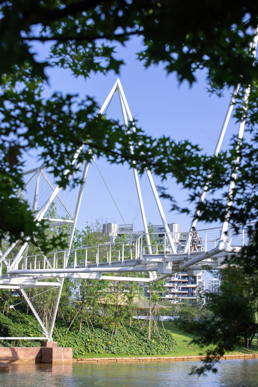 麓湖伊甸岛步行桥丨中国成都丨unarchitecte-120