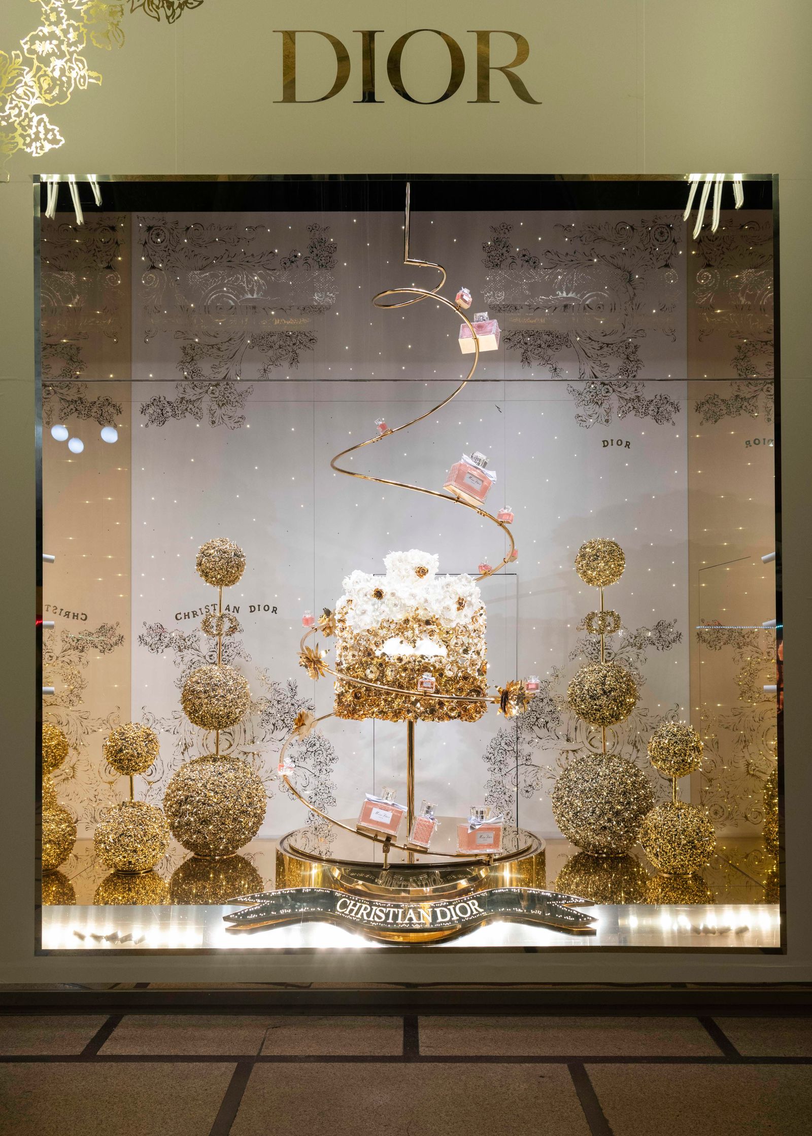 Dior米兰圣诞装饰项目丨意大利米兰-25