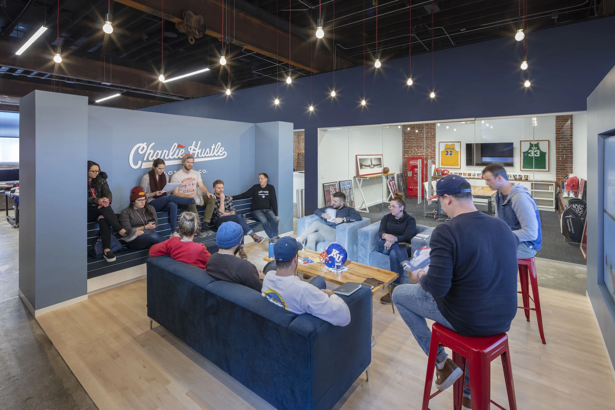 Charlie Hustle 总部丨美国堪萨斯城丨KEM STUDIO-21