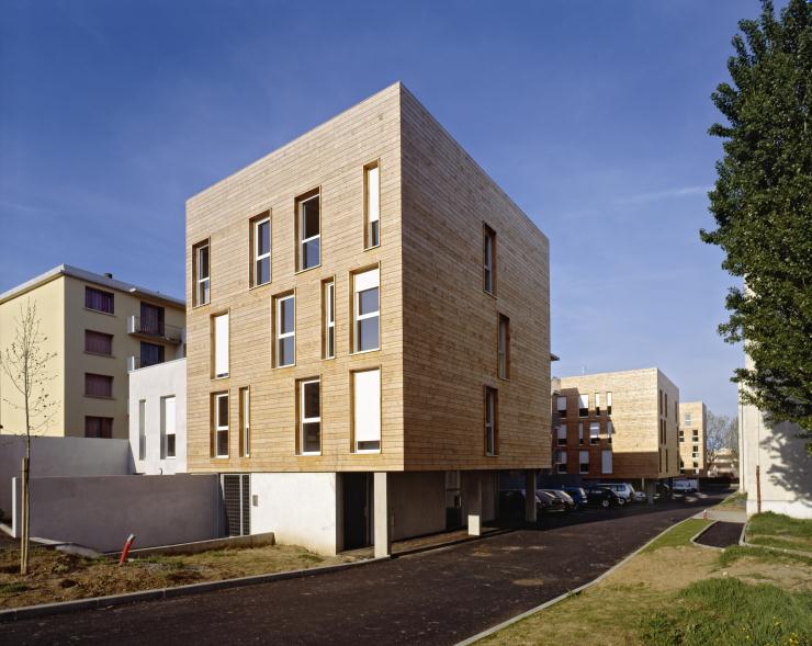 24套社会住房  骑士一区街区改造丨法国丨Philippe Challes建筑工作室-0