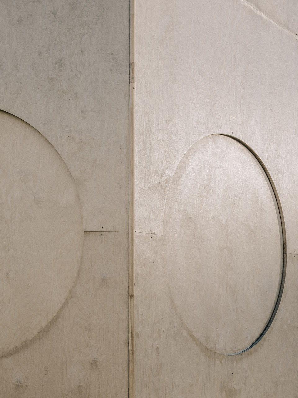 莫斯科青年艺术双年展信息亭丨俄罗斯莫斯科丨AB CHVOYA-22