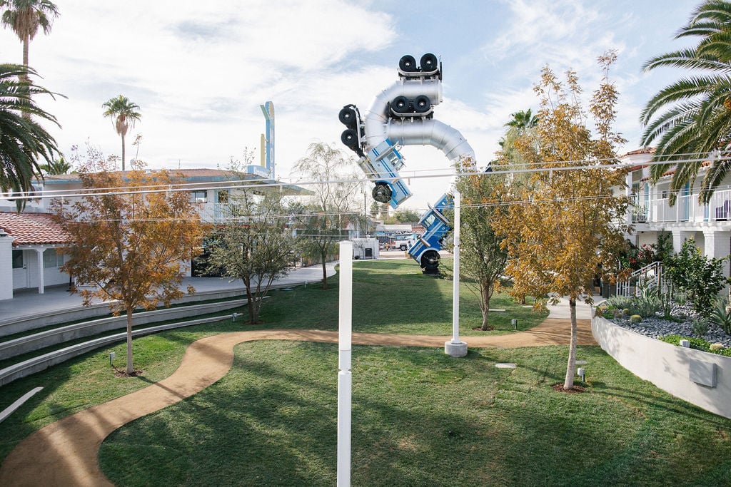 A 1940s-Era Motel in Vegas Offers a Lesson in Historic Preservation and Human Resilience - Metropolis-11