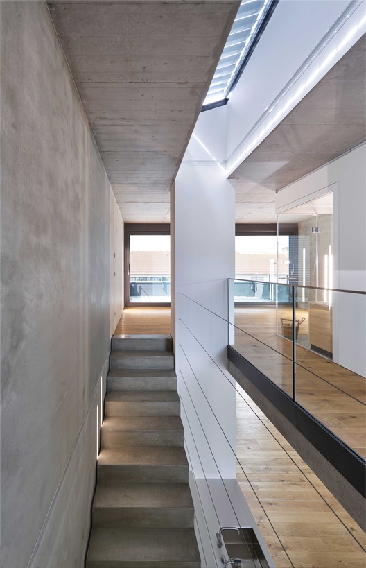 混凝土与木匠家具的完美融合-2