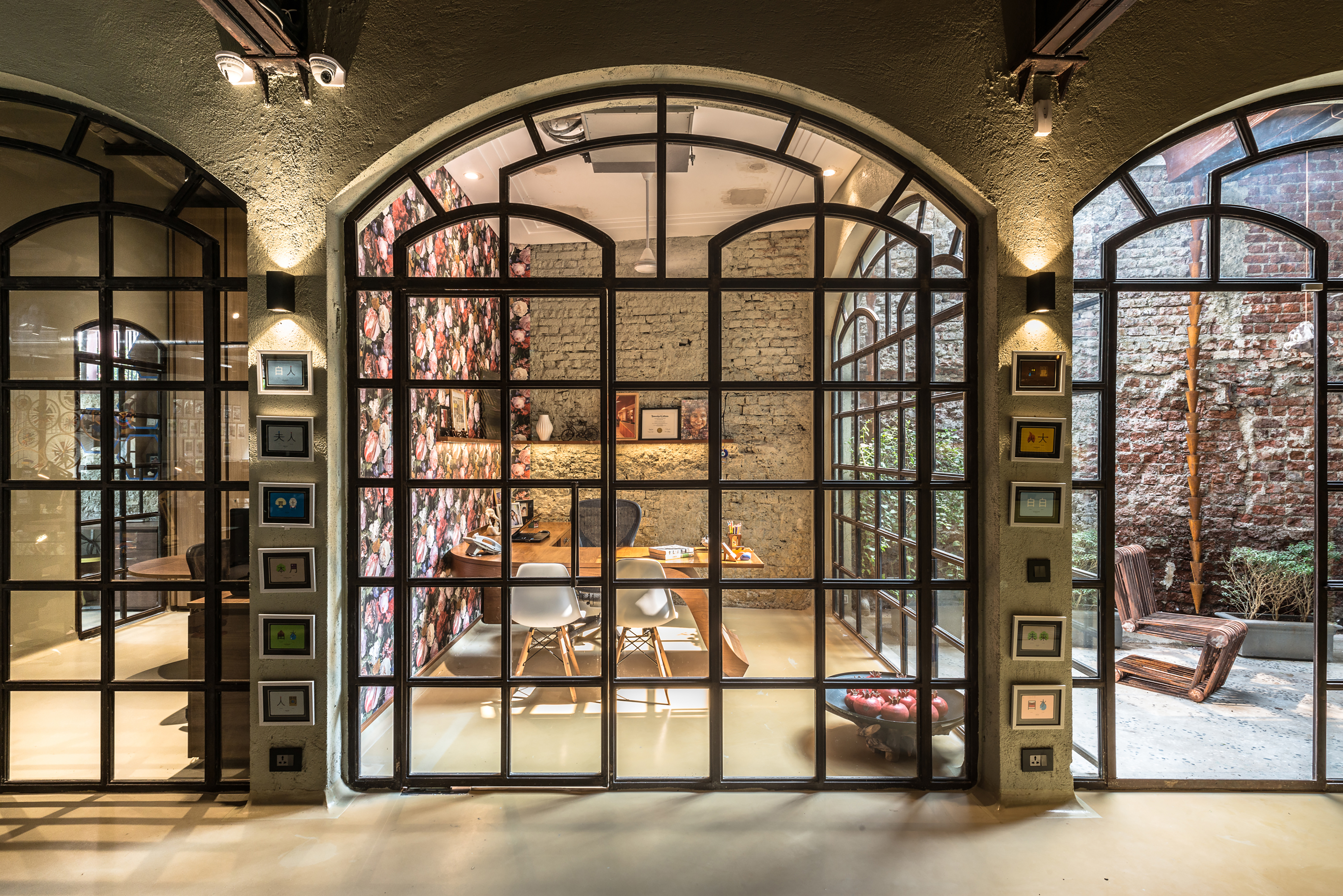 废弃仓库变身高颜值创意实验室-22