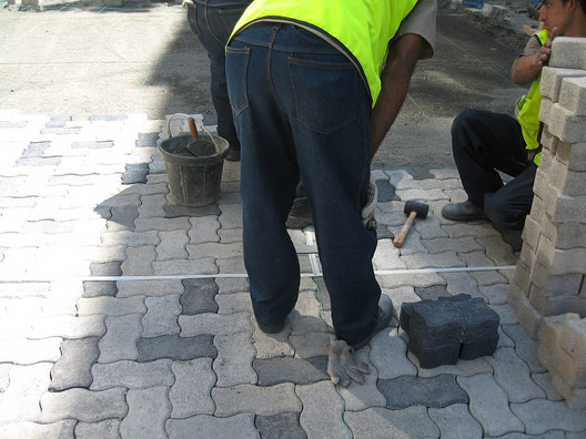 委内瑞拉加拉加斯萨瓦纳格兰德大道路面及排水工程丨enlacearquitectura-57