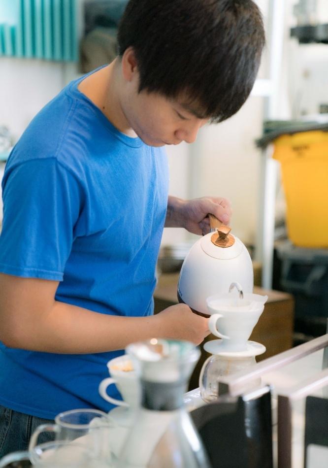 深蓝坊咖啡馆的浪花空间-53