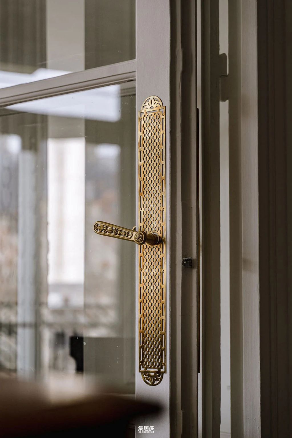 巴黎精致的现代住宅丨法国巴黎丨法国设计师 Veronique Cotrel-16