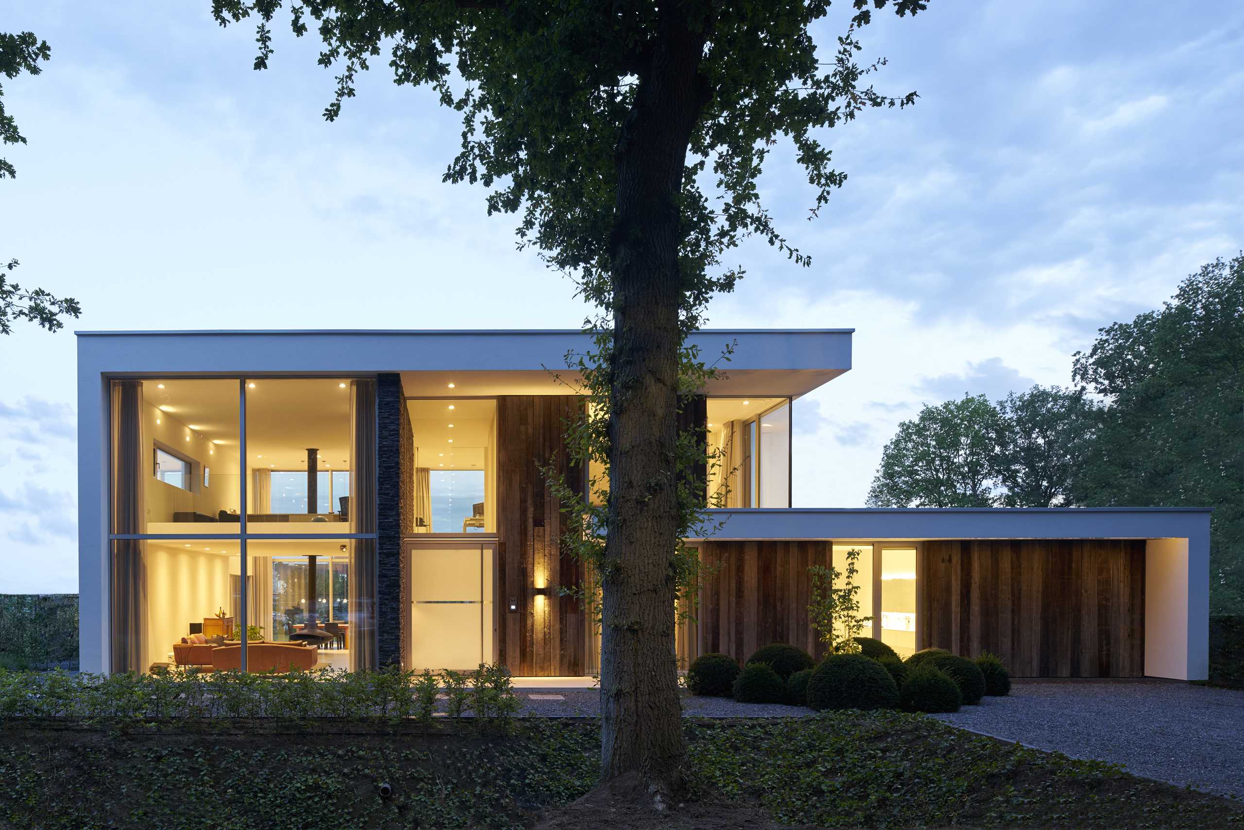 荷兰森林边缘的 N-House 别墅,极简设计与自然环境的完美融合-20