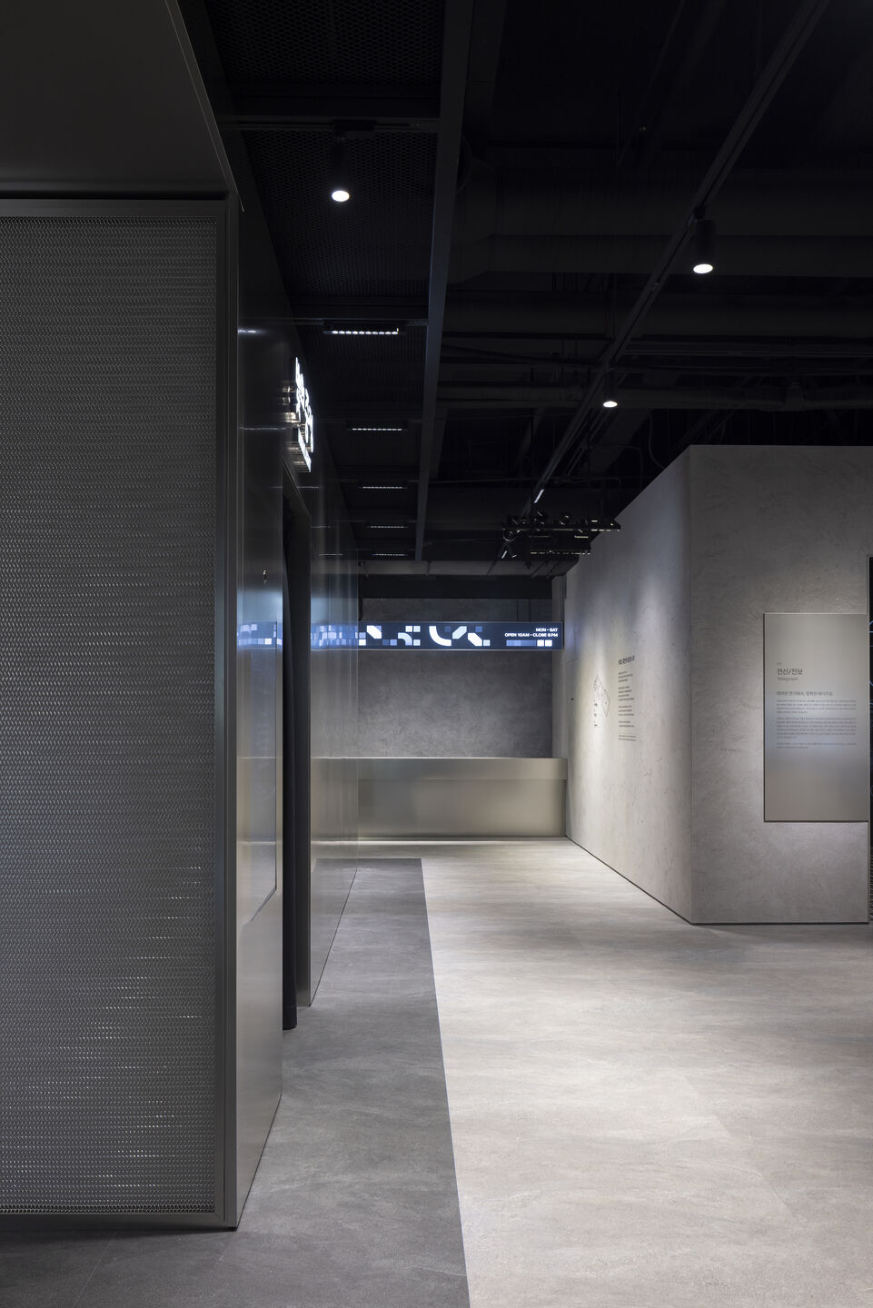 KT 恩丸(注:Onmaru如果是特定名称,这样音译较合适,若有具体背景指向,可能需根据情况调整) 丨韩国丨mttb-40