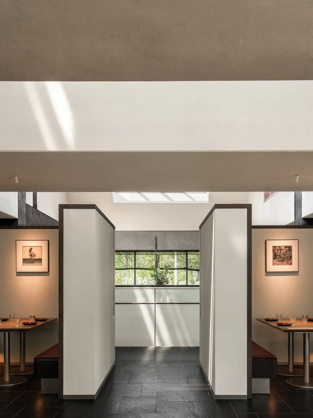 IN.X屋里门外-杨氏青龙虾-37