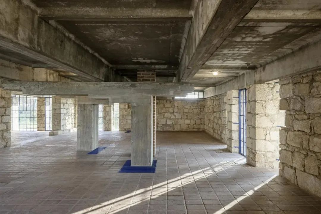 奥地利建筑师 Johann Georg Gsteu 的设计奇迹 | 雕塑家之家与 Oberbaumgartner Parish Church-41