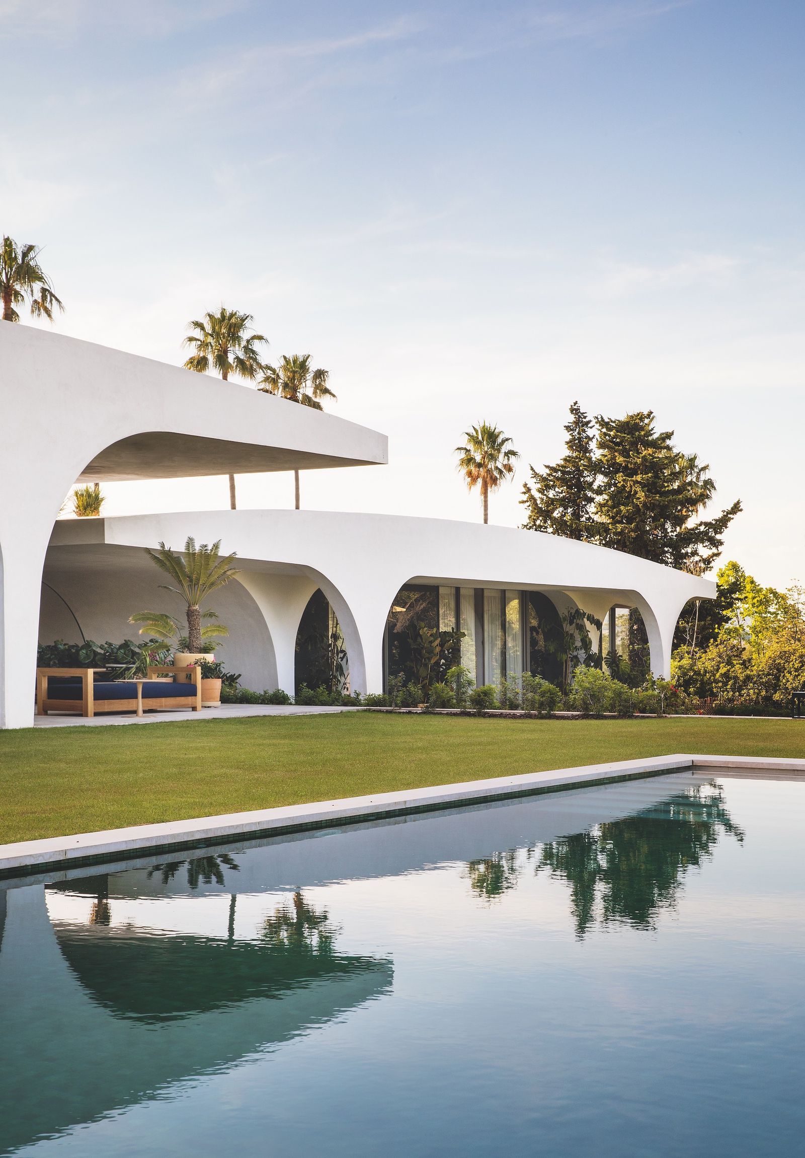 重新诠释安达卢西亚室内纯粹性的温馨住宅丨西班牙加的斯-31