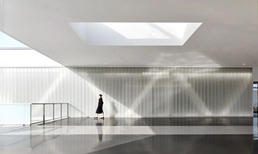 融创华北│郑州漫山艺术中心——东方水墨韵味的现代空间设计-4