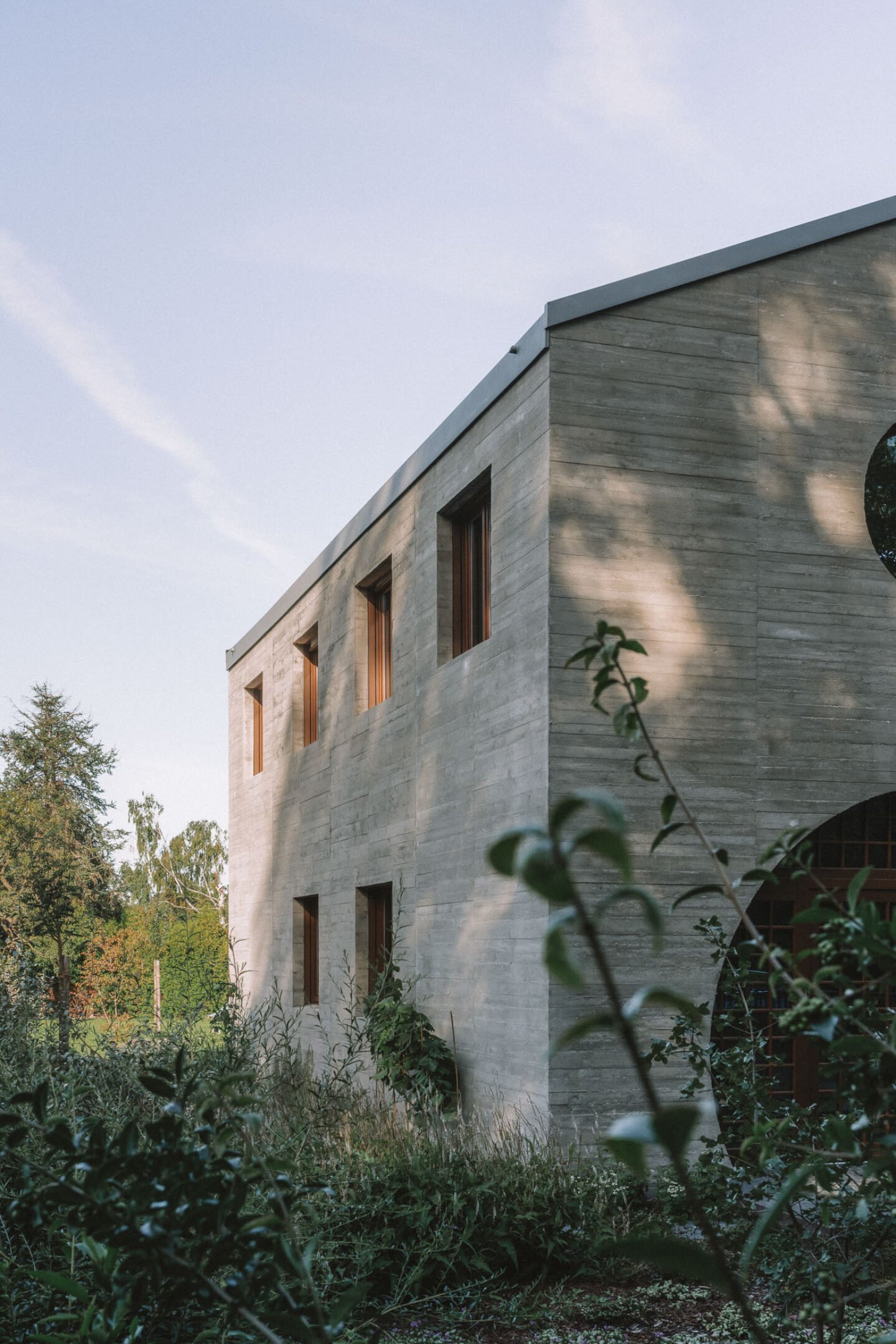 Blending In While Standing Out: The Duplex, By Atelier ST - IGNANT-8