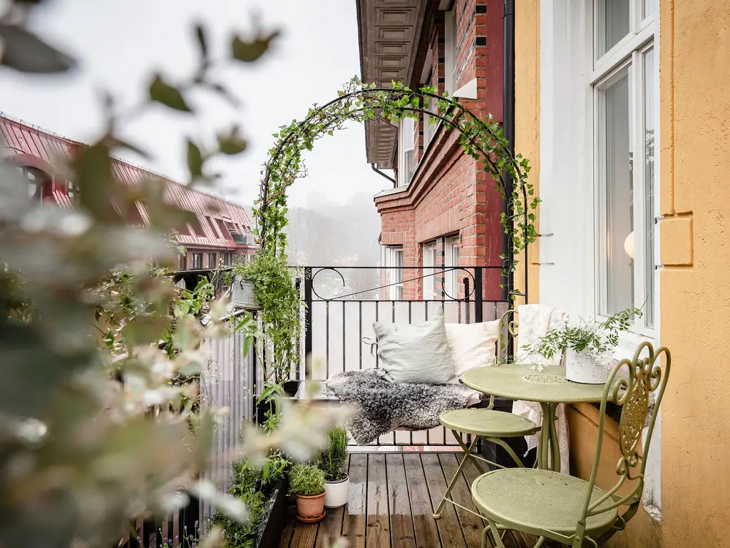 "瑞典古董公寓的灰色乡村厨房设计"-14