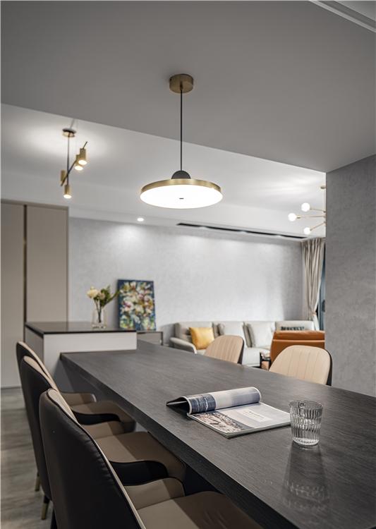 打破空间界限,打造温暖时尚家居-26