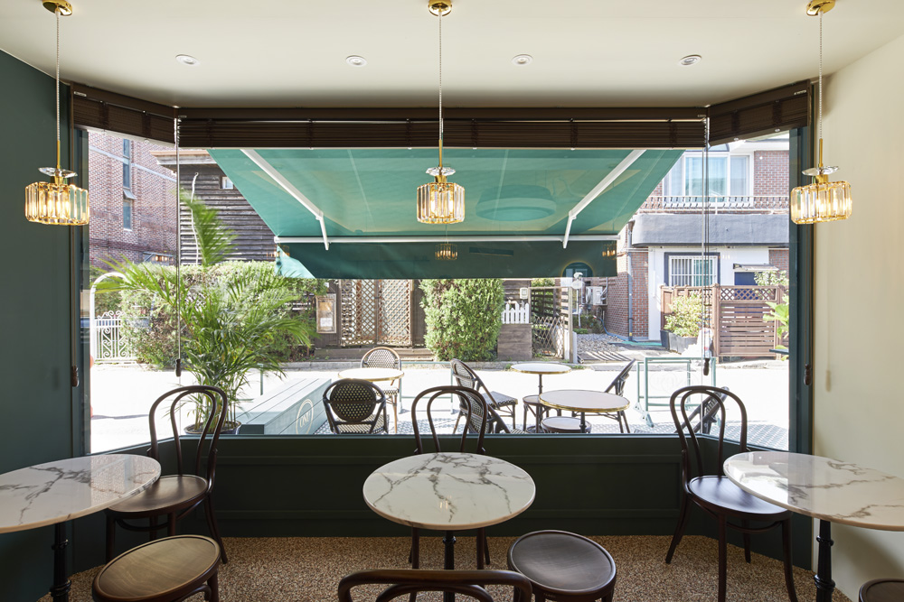 韩式简约咖啡厅设计，突出空间舒适感-8